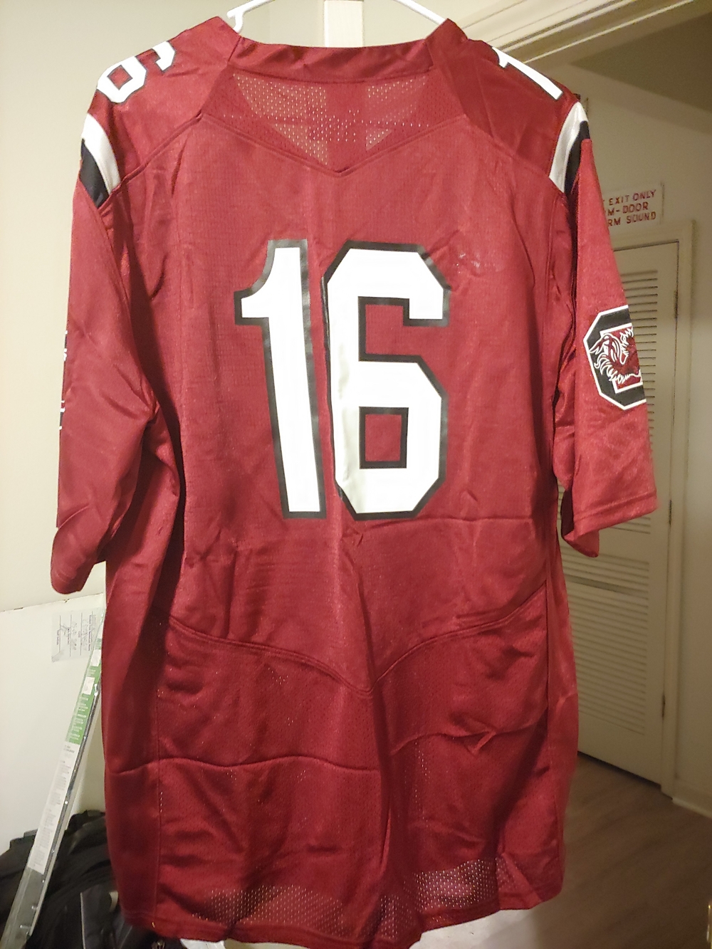 #16 USC jersey (Under Armour) (red) - Picture 2 of 3